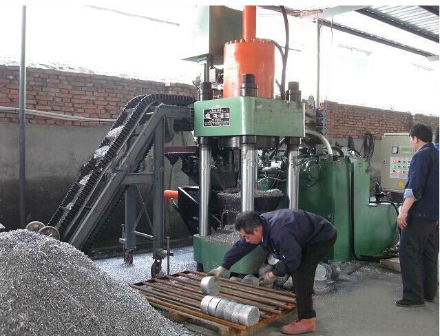 Máy ép gạch kim loại thủy lực để tái chế thu hồi kim loại 0
