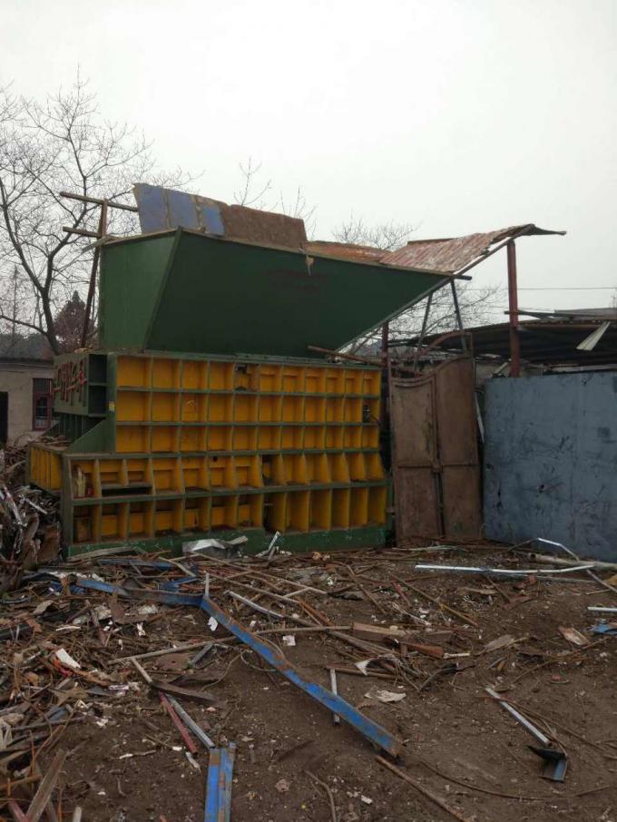 Kéo cắt container có đường viền 500 tấn để cắt kim loại phế liệu / cắt container kim loại phế liệu 1