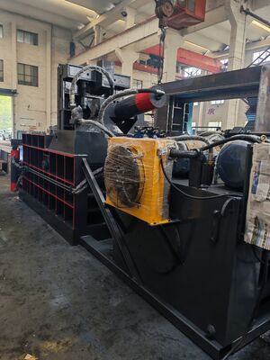 mua Đẩy phía trước Y81Q-250 Hydraulic Baler Tăng năng suất bãi phế liệu online manufacture